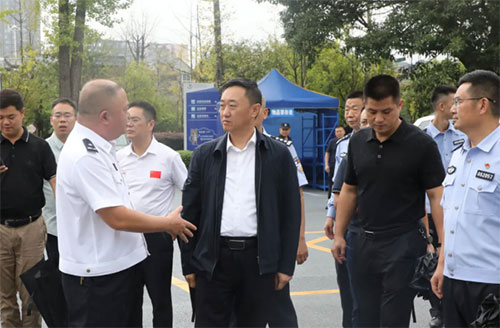 QQ20250930-175617.jpg