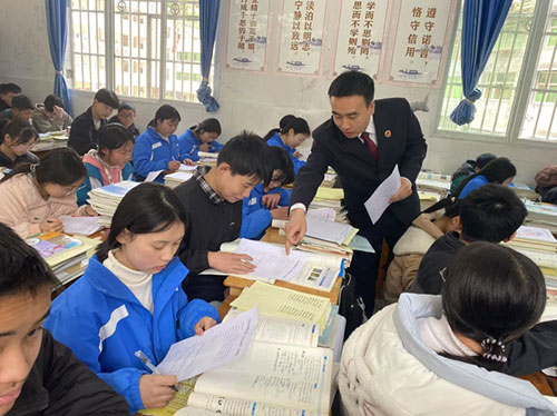 微信图片_2025-10-24_174342_135.jpg 微信图片_2025-10-24_174342_135.jpg