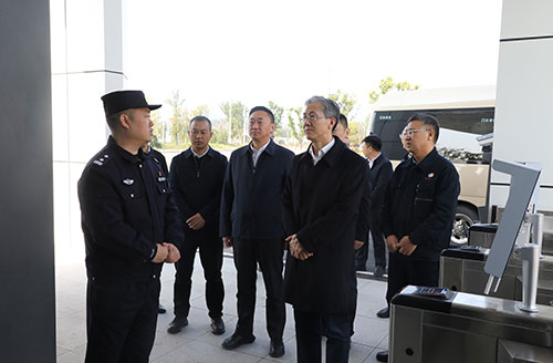 CC6A5257.jpg CC6A5257.jpg