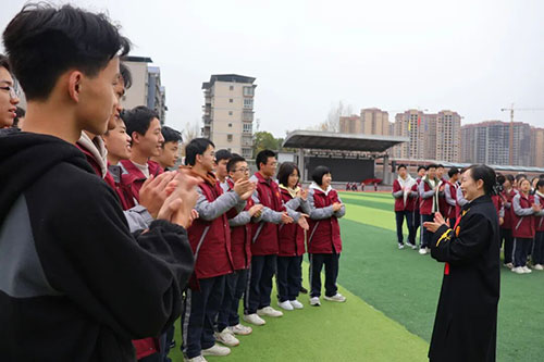 微信图片_2025-12-05_110501_545.jpg 微信图片_2025-12-05_110501_545.jpg